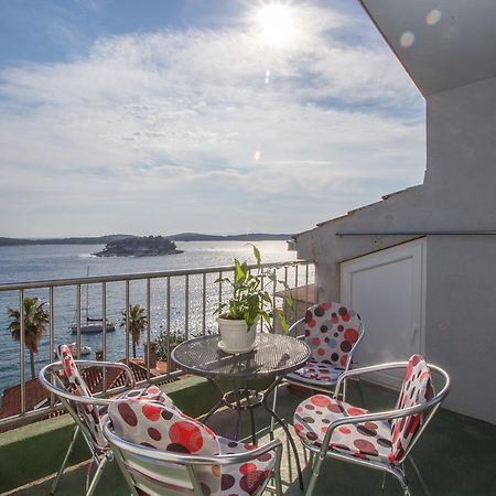 Apartment Lili Hvar Island Exteriör bild
