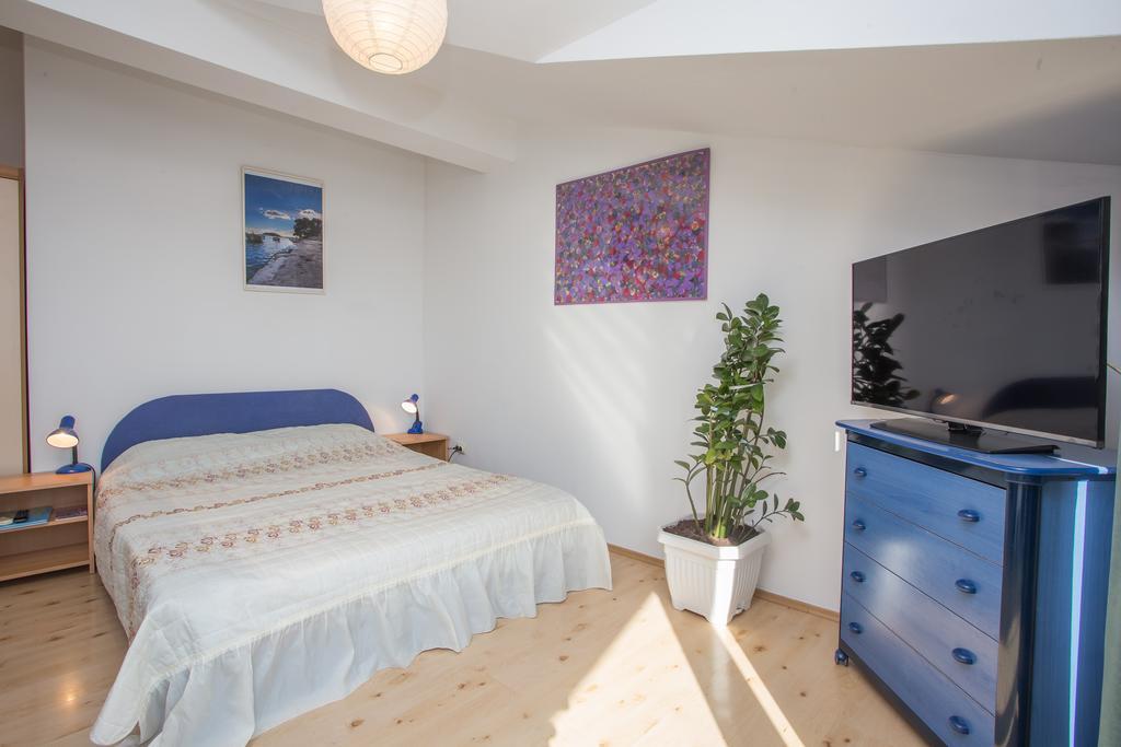 Apartment Lili Hvar Island Exteriör bild