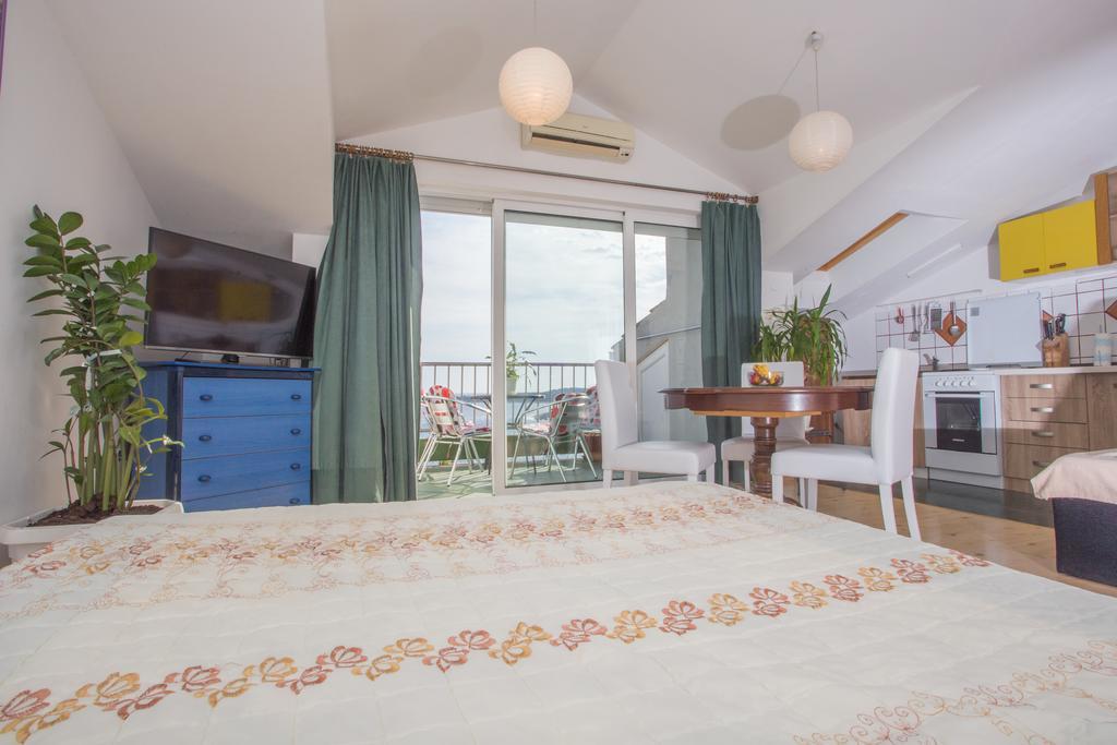 Apartment Lili Hvar Island Exteriör bild